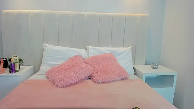 Anny bakers  online show from 3, 7, 2026