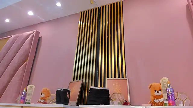 Anny bakers  online show from 28, 7, 2026