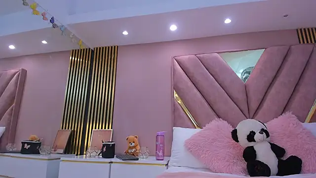 Anny bakers  online show from 29, 7, 2026