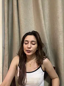Snapshot of Lilywant chatting on 24, 6, 2026 Lilywant online show from 24, 6, 2026