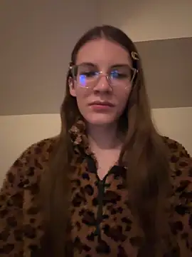 Snapshot of femboykittyxo chatting on 6, 5, 2026 femboykittyxo online show from 6, 5, 2026