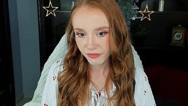 Snapshot of MilaSiren chatting on 7, 6, 2026 MilaSiren online show from 7, 6, 2026