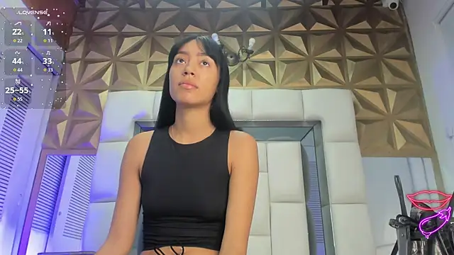Snapshot of peyton_luoise27 chatting on 18, 6, 2026 peyton luoise27 online show from 18, 6, 2026