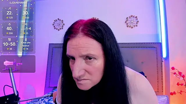 Snapshot of CloeMature chatting on 10, 6, 2026 CloeMature online show from 10, 6, 2026