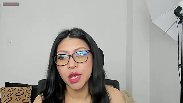 Snapshot of GoddessValentinaX chatting on 2, 8, 2026 GoddessValentinaX online show from 2, 8, 2026