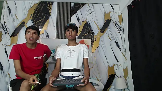 Snapshot of BOUL_GUYS chatting on 9, 6, 2026 BOUL GUYS online show from 9, 6, 2026