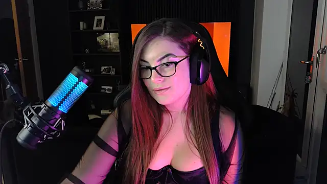 AvaKayley online show from 14, 5, 2026