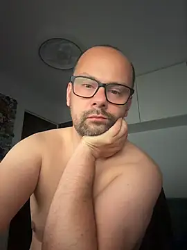 NakedAndrewHot online show from 26, 6, 2026