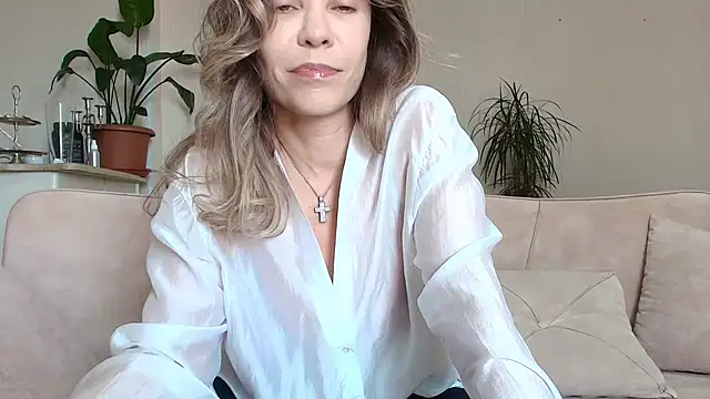 Gargona1 online show from 10, 7, 2026
