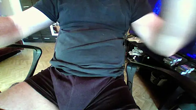Snapshot of berlover1 chatting on 29, 5, 2026 berlover1 online show from 29, 5, 2026