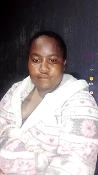 Snapshot of ChubbyMidgetxxx19 chatting on 20, 7, 2026 ChubbyMidgetxxx19 online show from 20, 7, 2026