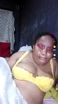 Snapshot of ChubbyMidgetxxx19 chatting on 23, 7, 2026 ChubbyMidgetxxx19 online show from 23, 7, 2026