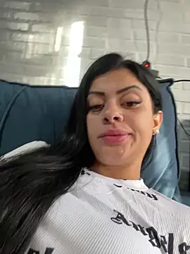 Snapshot of belababyy chatting on 21, 5, 2026 belababyy online show from 21, 5, 2026