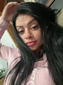 Snapshot of belababyy chatting on 30, 5, 2026 belababyy online show from 30, 5, 2026