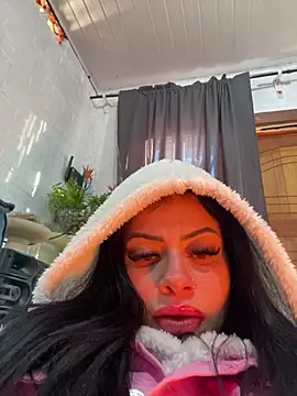 Snapshot of belababyy chatting on 24, 6, 2026 belababyy online show from 24, 6, 2026