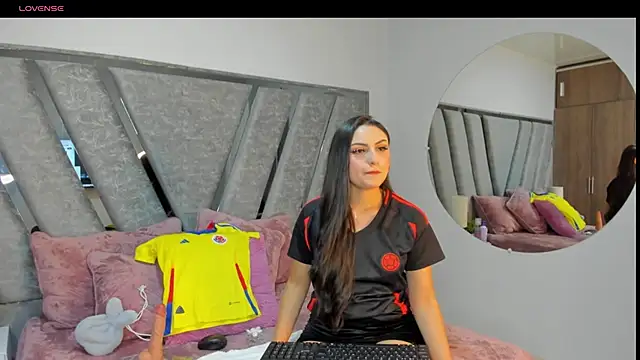 Snapshot of Tink_fox chatting on 18, 6, 2026 Tink fox online show from 18, 6, 2026