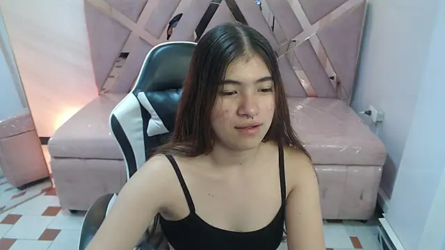Snapshot of alesia_v_v chatting on 9, 6, 2026 alesia v v online show from 9, 6, 2026