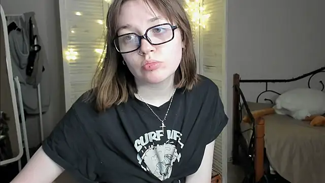 RinaSXY online show from 24, 6, 2026
