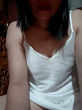Snapshot of -Trici- chatting on 25, 7, 2026 -Trici- online show from 25, 7, 2026