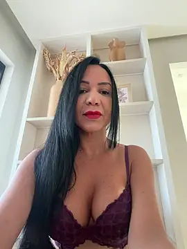 Snapshot of thaymelloc chatting on 12, 6, 2026 thaymelloc online show from 12, 6, 2026