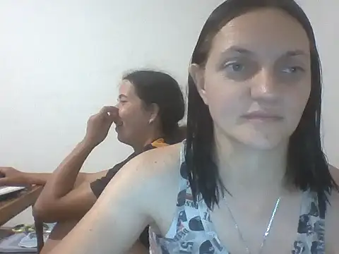 Kimmy Webb online show from 28, 6, 2026