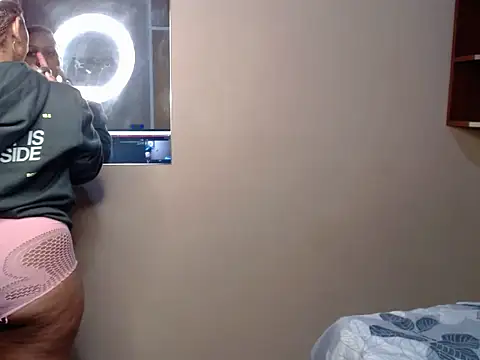 Thique DollX online show from 20, 6, 2026