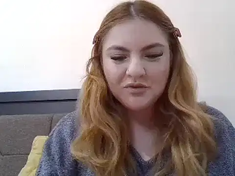 Snapshot of sol_intimos chatting on 8, 5, 2026 sol intimos online show from 8, 5, 2026
