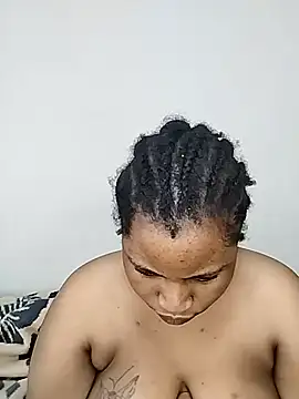 JuicyHoney 01 online show from 5, 6, 2026