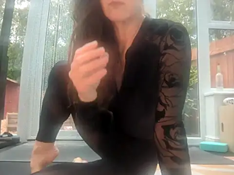 Snapshot of Lady_T_ chatting on 19, 5, 2026 Lady T online show from 19, 5, 2026