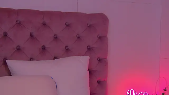 DorissHilton online show from 25, 6, 2026