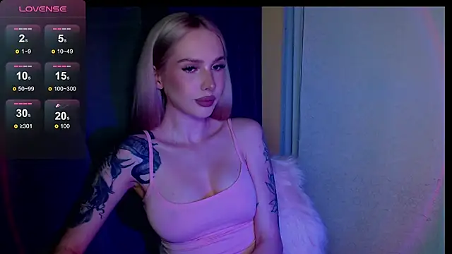 MichelleVelour online show from 15, 6, 2026