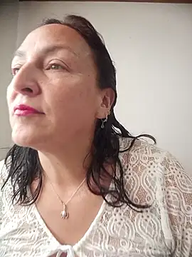 Snapshot of dangerous_milf chatting on 23, 7, 2026 dangerous milf online show from 23, 7, 2026