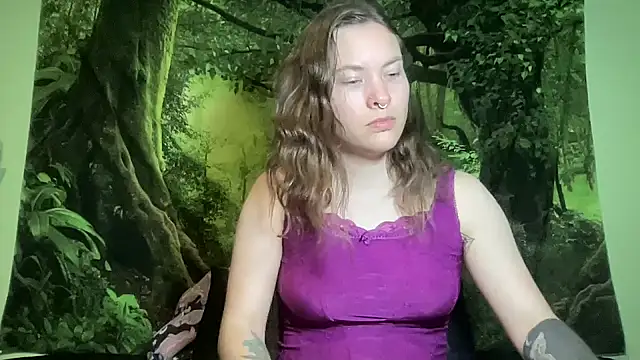Snapshot of mo0ngoddess chatting on 7, 7, 2026 mo0ngoddess online show from 7, 7, 2026