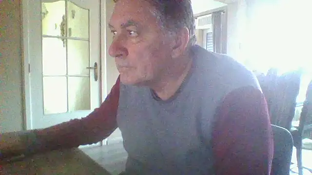 Snapshot of edje59a chatting on 25, 2, 2025 edje59a online show from 25, 2, 2025