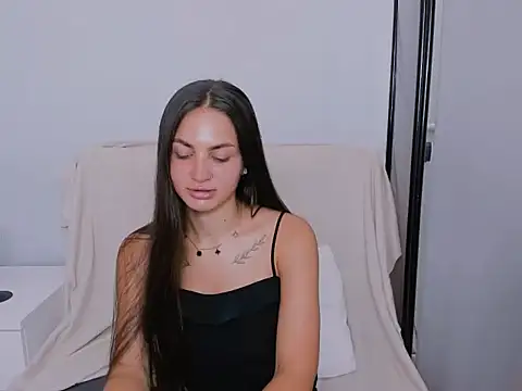 Snapshot of CarlaLovely chatting on 13, 7, 2026 CarlaLovely online show from 13, 7, 2026