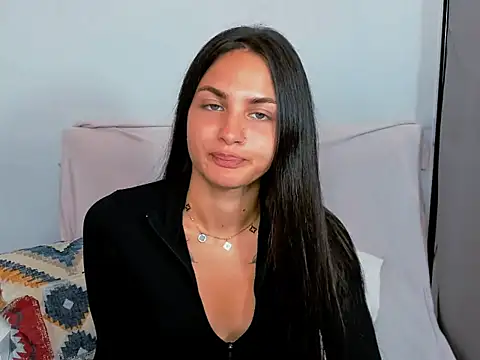 Snapshot of CarlaLovely chatting on 22, 7, 2026 CarlaLovely online show from 22, 7, 2026