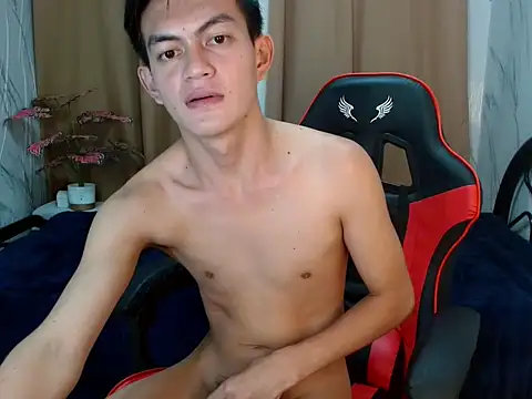 twink dolores online show from 13, 5, 2026
