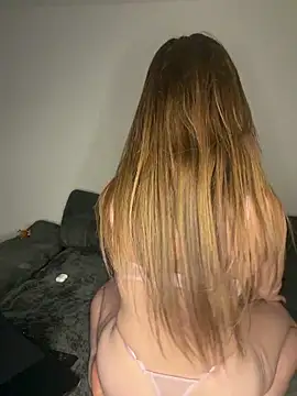 Freyastimeee online show from 18, 5, 2026