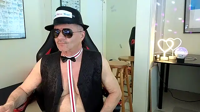 hotdadbod online show from 1, 1, 2025