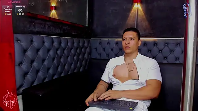 lucassimone  online show from 21, 5, 2026