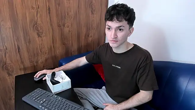kavencastro online show from 11, 6, 2026