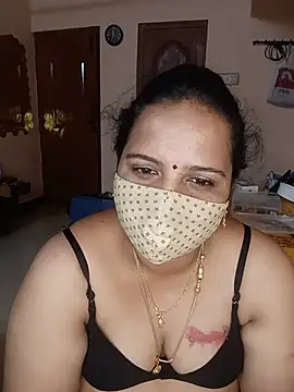 pirainilla online show from 30, 5, 2026