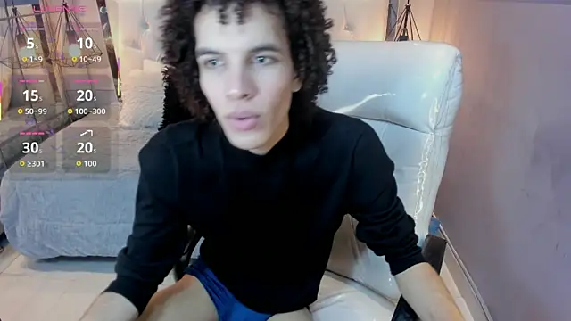 Snapshot of felix_haze chatting on 29, 5, 2026 felix haze online show from 29, 5, 2026