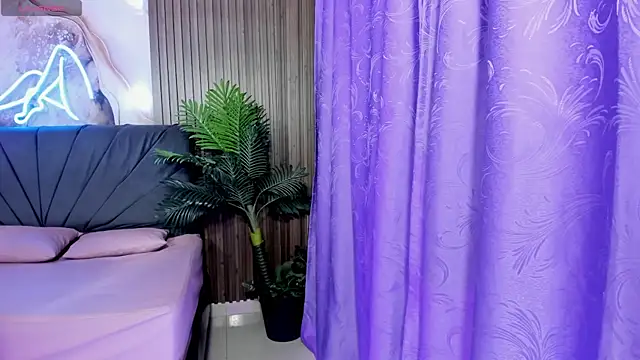 Kiara tay online show from 15, 6, 2026