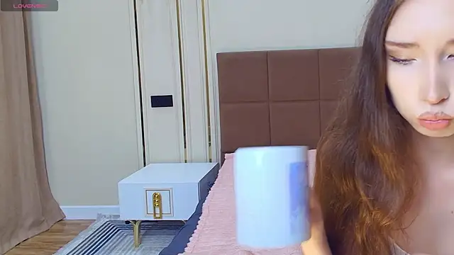 lalisabrown online show from 3, 7, 2026