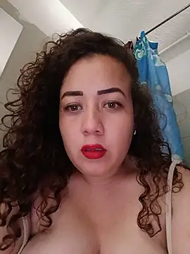 Snapshot of amaia_15 chatting on 23, 5, 2026 amaia 15 online show from 23, 5, 2026