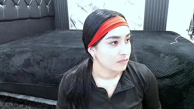 MiaReinig09 online show from 17, 6, 2026