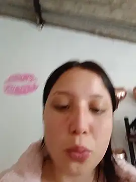 mileidy0106 online show from 8, 6, 2026