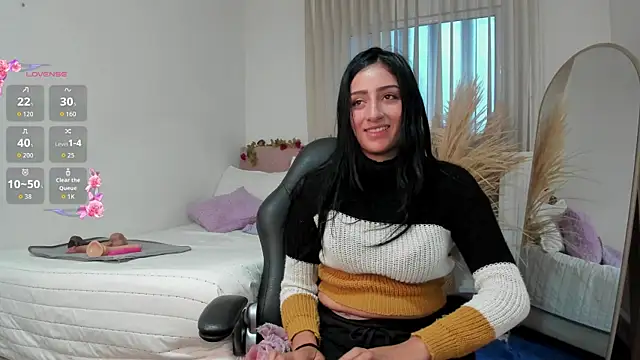 Snapshot of Charlotte_pleasure chatting on 21, 5, 2026 Charlotte pleasure online show from 21, 5, 2026