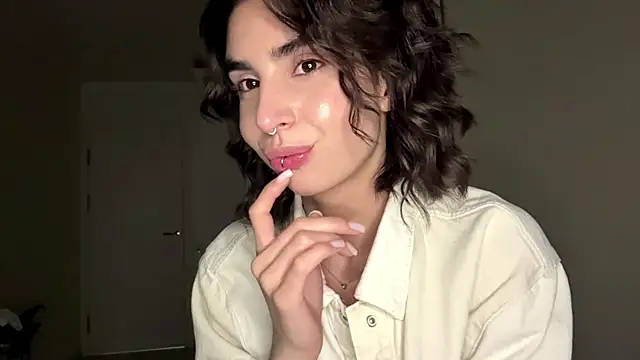 JessiaRuezga online show from 31, 5, 2026